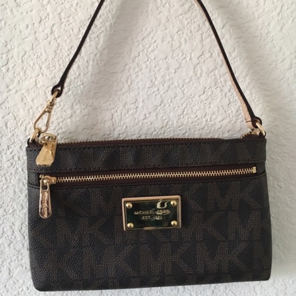 Michael Kors Brown Leather Handbag - Picture 2 of 6